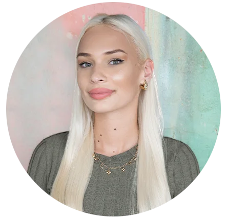 Mitarbeiter_Bubble_Muriel.webp__PID:b2e5fff2-4b39-4ca1-abbd-e84f21f1bb12