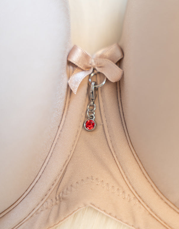 Bra Charm "Red"