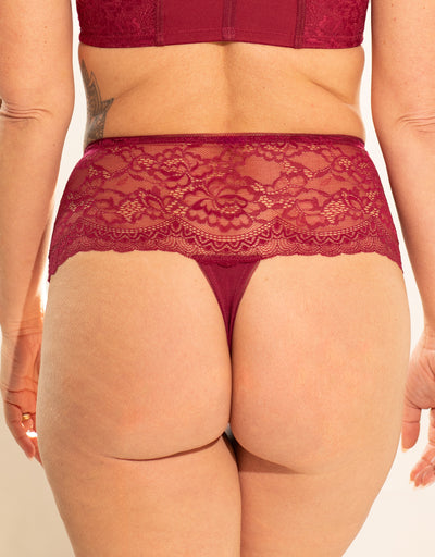 High-String Lace Basic Bordeaux