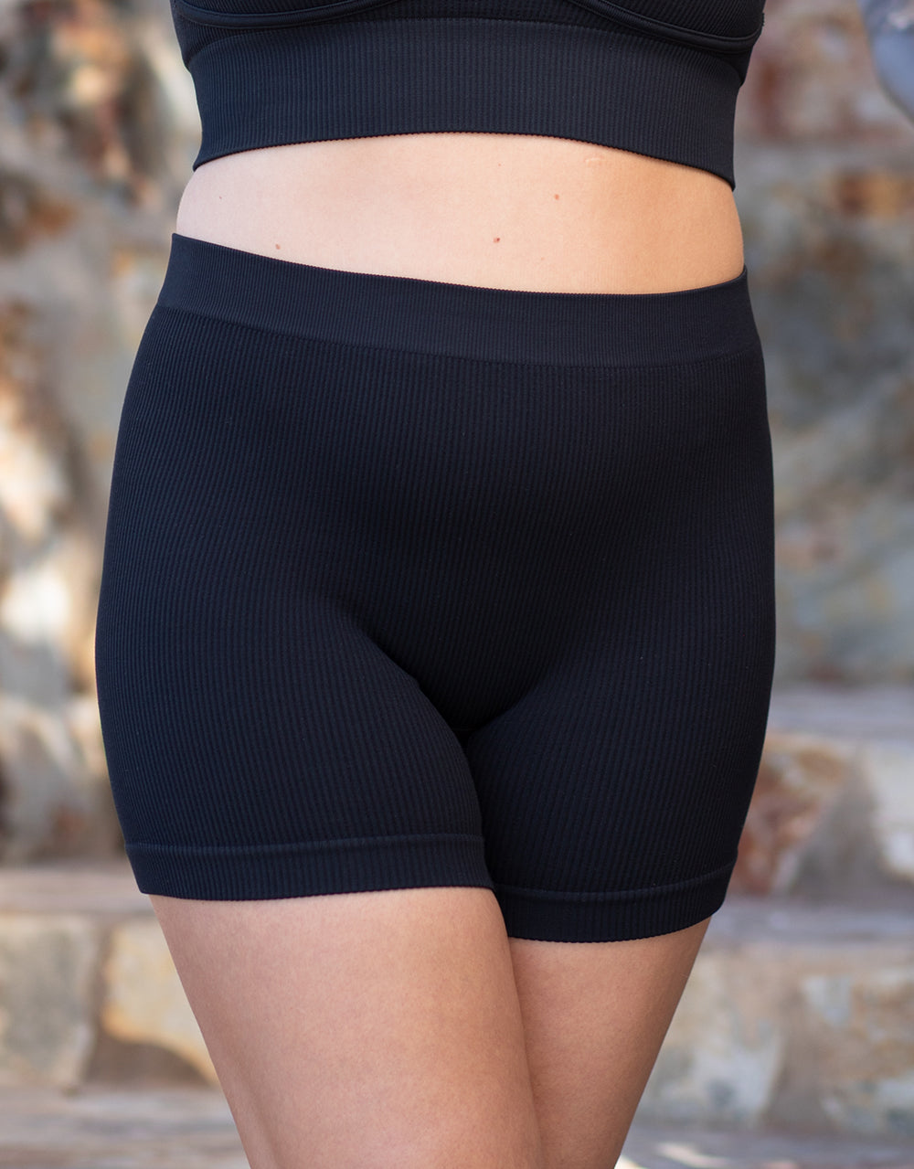 High-Waist-Shorts-Set 2x "Freeda" black