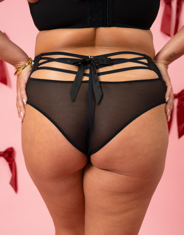 High-Brazilian Chérie Black