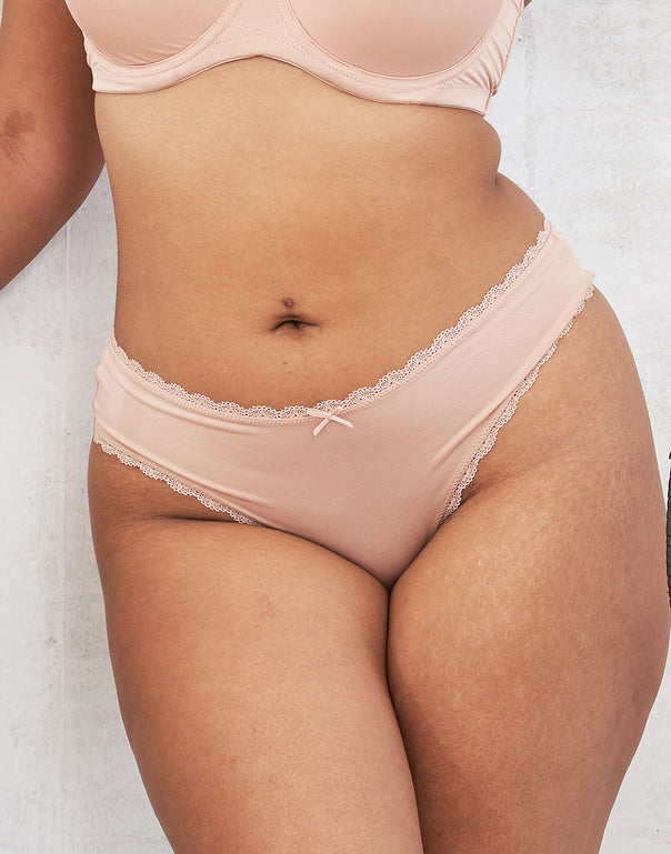 String "Pure Basic" cappuccino