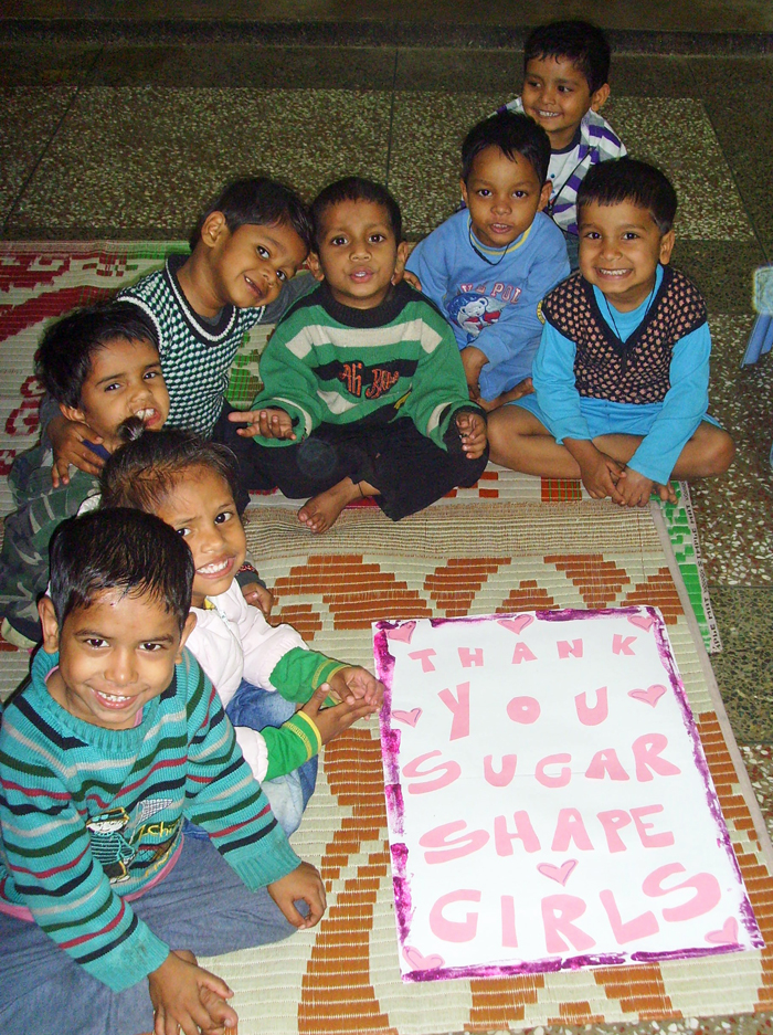 Slumkinder bedanken sich bei SugarShape